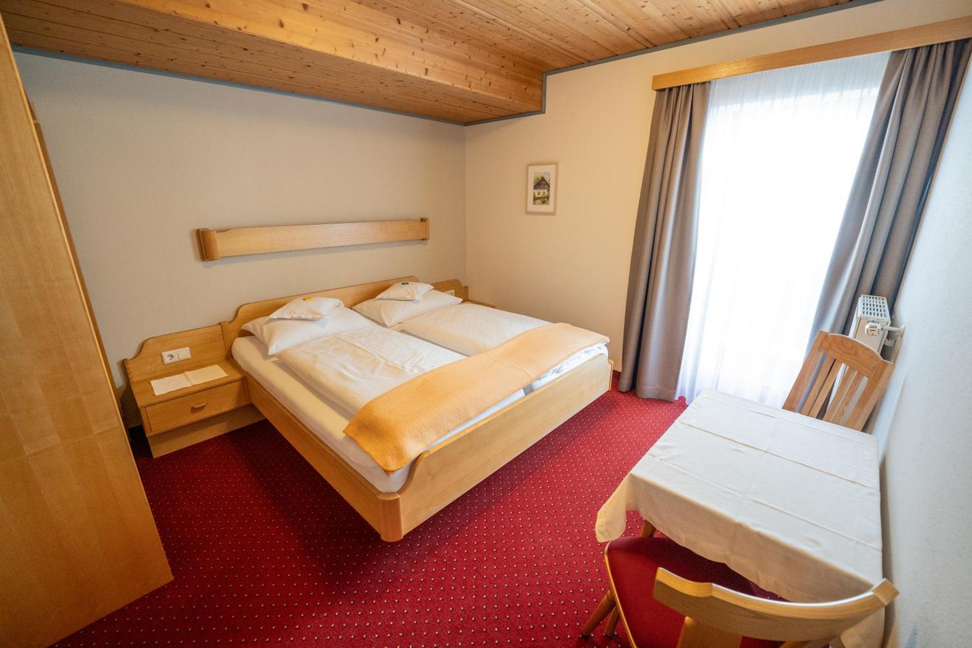 Hotel Haus Koessler Radstadt Esterno foto