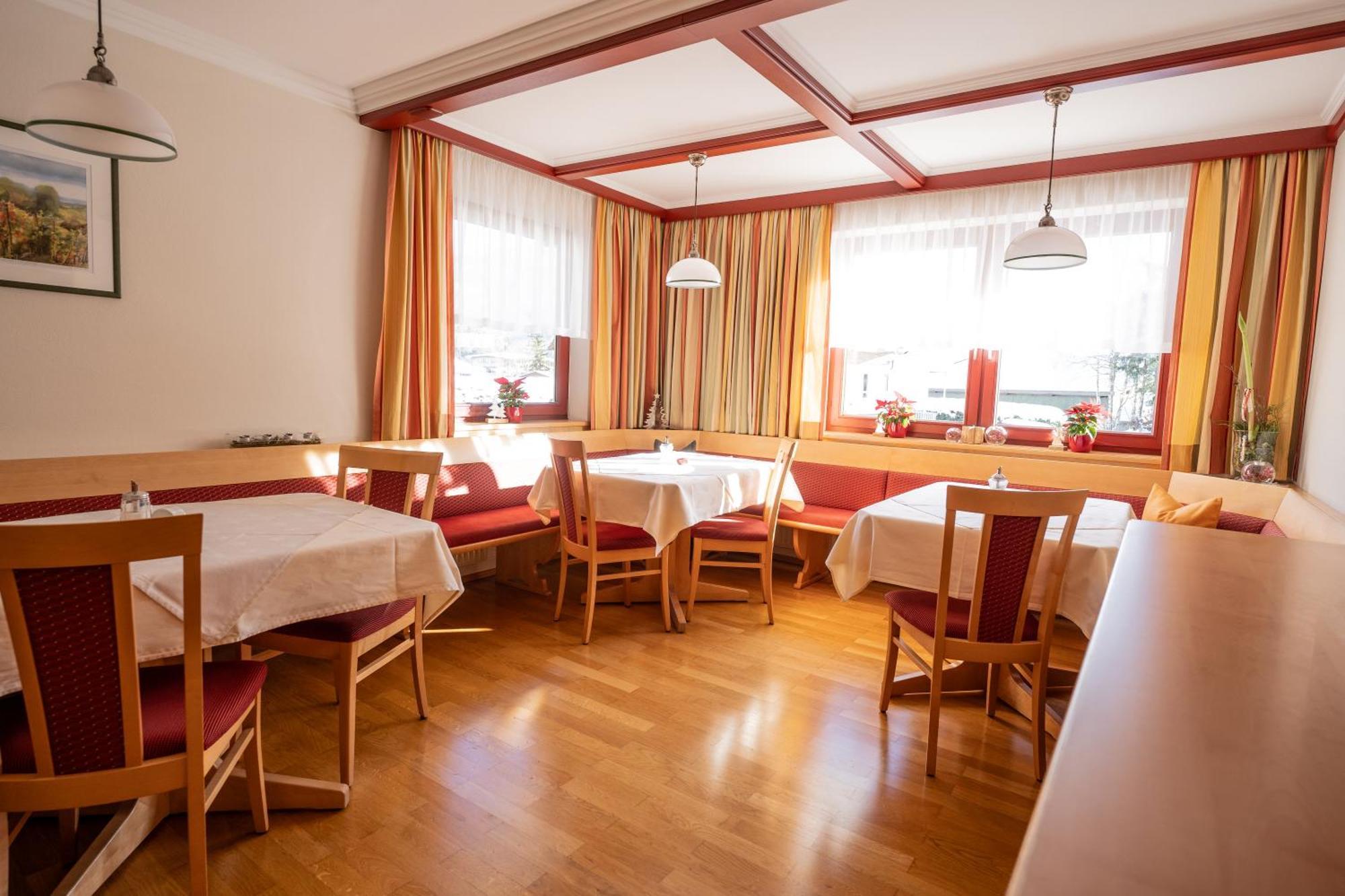 Hotel Haus Koessler Radstadt Esterno foto