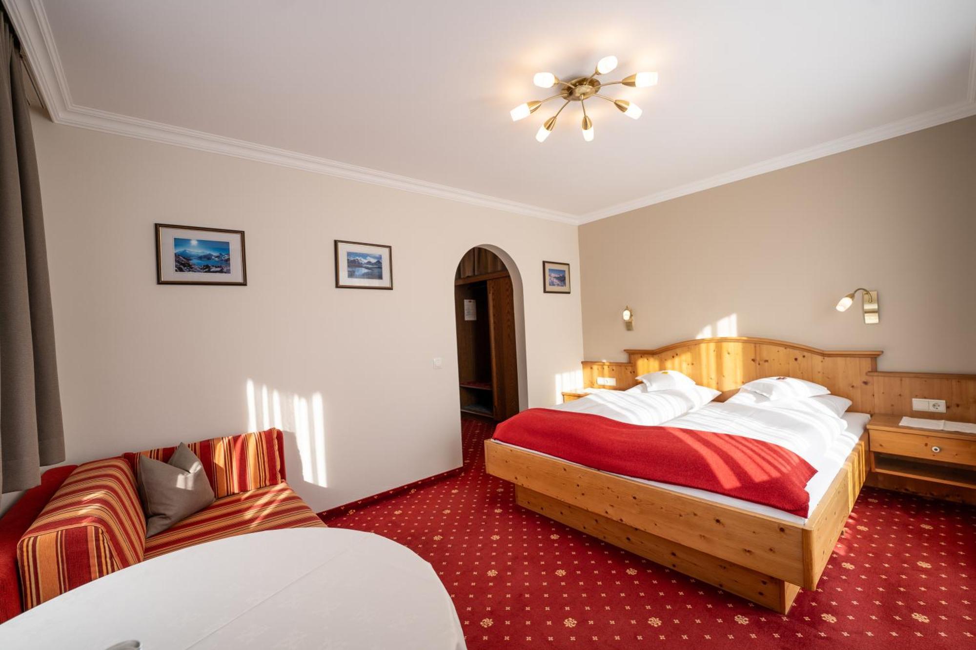 Hotel Haus Koessler Radstadt Esterno foto